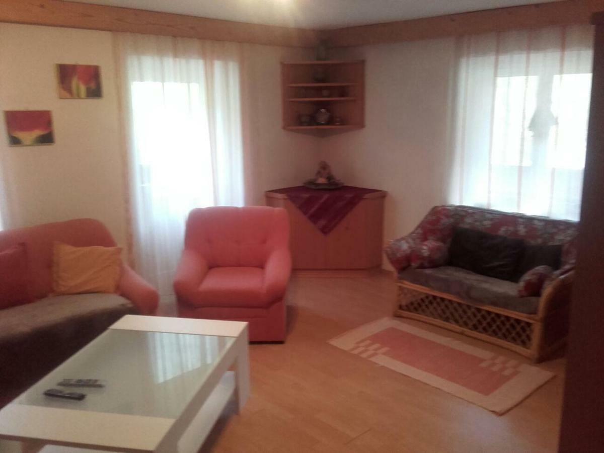אומהאוזן Ferienwohnung Frischmann מראה חיצוני תמונה